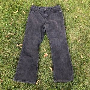 Style and Co Tummy control jeans 👖